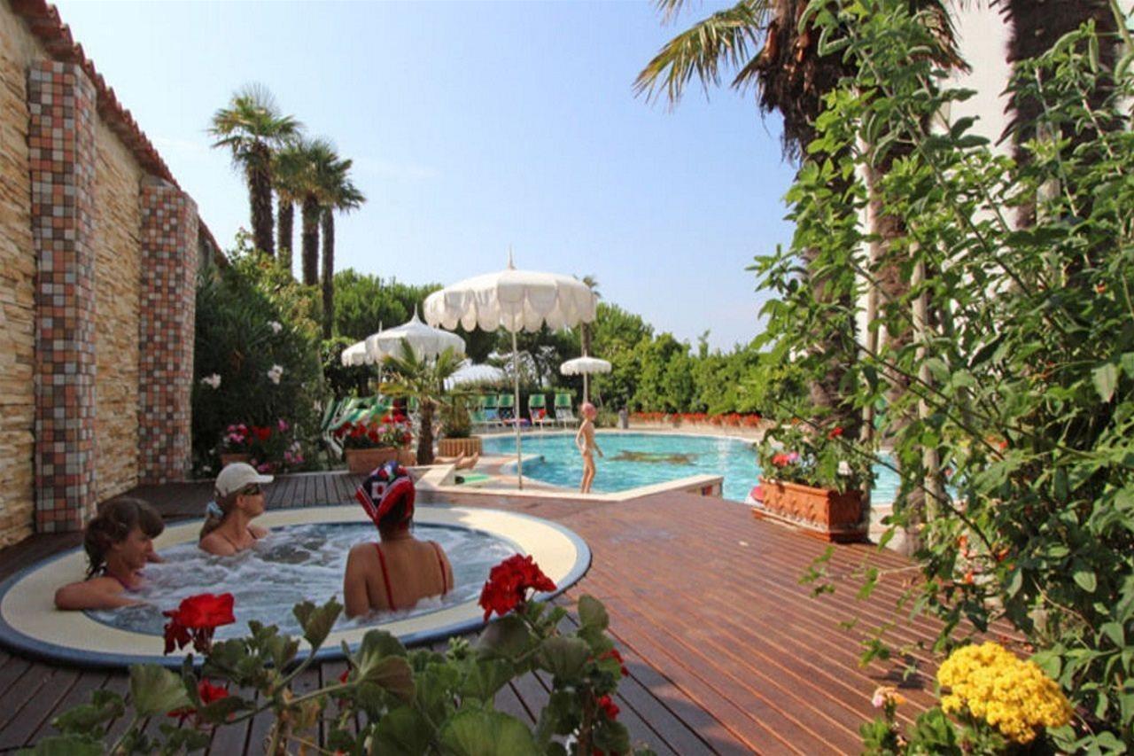 Park Hotel Cellini Lido di Jesolo Ngoại thất bức ảnh